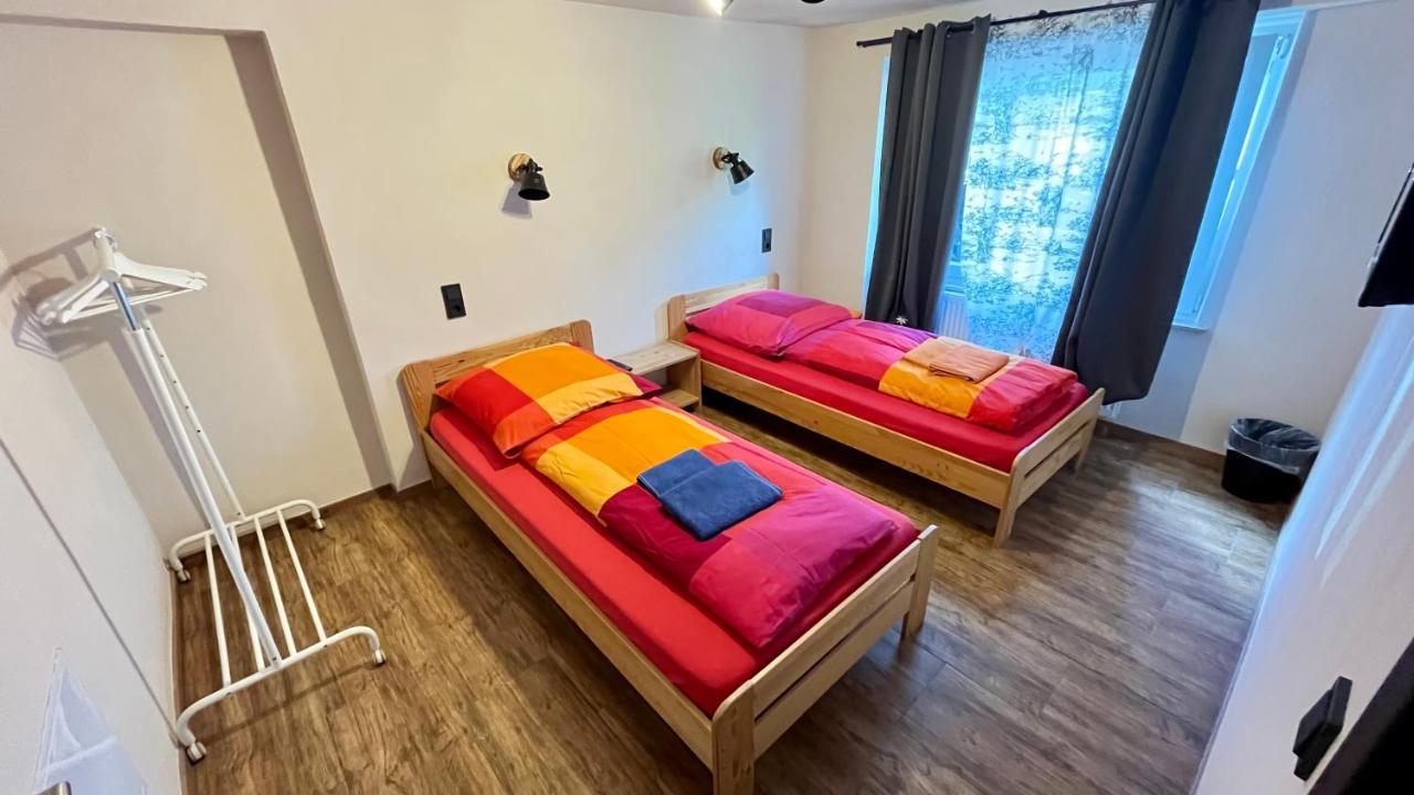 Bed and Breakfast Franky House Am Nuerburgring à Quiddelbach Extérieur photo
